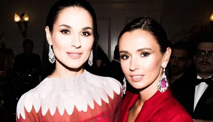 Нет общения совсем: Ефросинина прокомментировала позицию младшей сестры, которая выбрала Россию