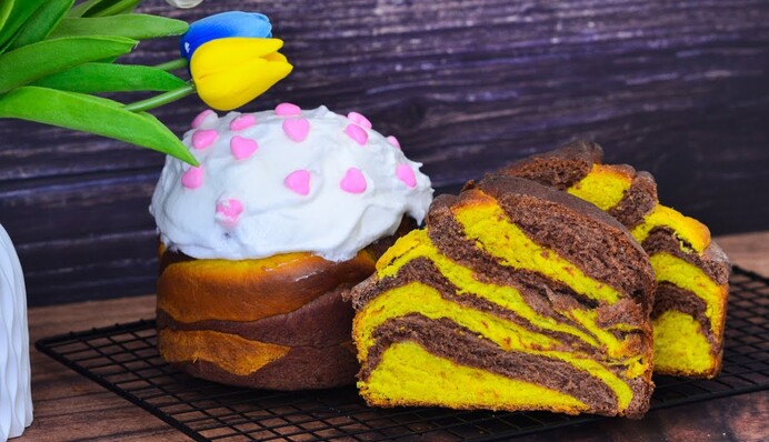 Блогер поделилась рецептом оригинальной паски, которую можно даже не украшать: видео