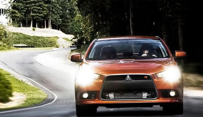 Перезагрузка мобилизации и новые правила для водителей: главные изменения для украинцев в мае