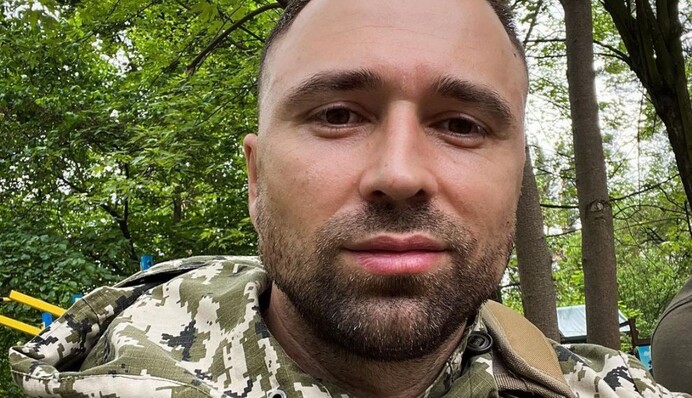 Де зараз Макс Михайлюк - герой 