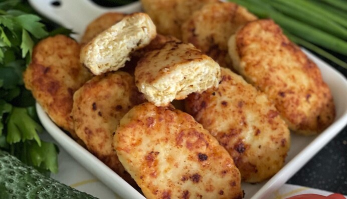 Что добавить в котлеты из куриного филе, чтобы были нежными и сочными: оригинальный рецепт