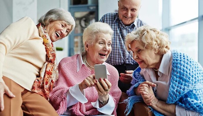 С июня пенсионеры получат больше денег: но повезло не всем