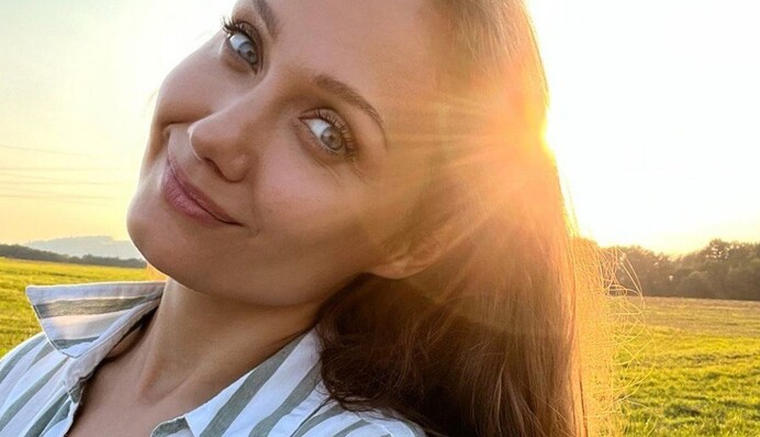 Евгения Власова объяснила исчезновение со сцены на годы и заговорила о возобновлении карьеры