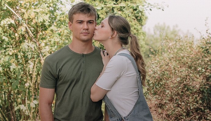 Что известно о Максиме Самчике - актере из сериала 