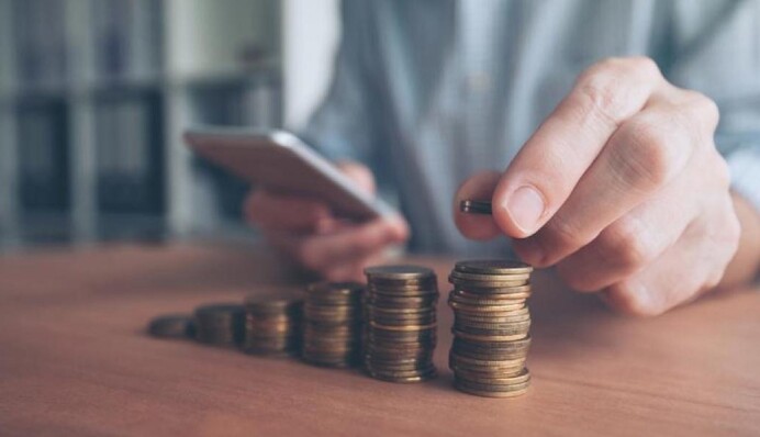 Влада готує нові податки: як не зробити українців жебраками