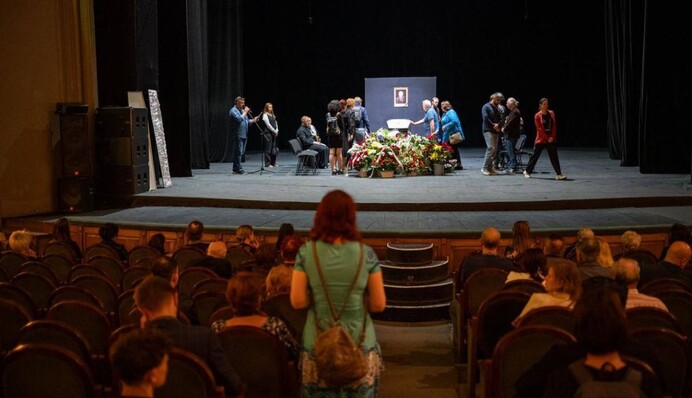 Во Львове попрощались с актером Богданом Козаком, который умер на 84-м году жизни: фото