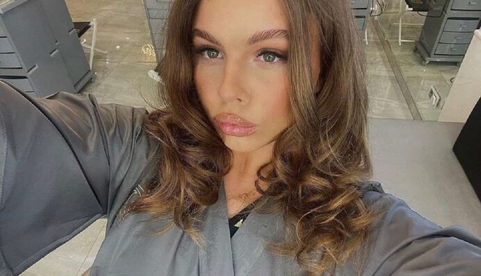 18-летняя дочь Ольги Фреймут похвасталась кадрами с выпускного в США