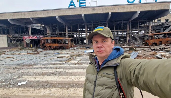 Дмитрий Комаров почтил память журналистов, погибших в результате войны: видео