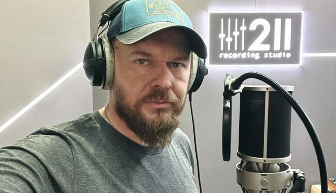 Олександр Положинський прокоментував свою службу у ЗСУ та відповів, де знаходиться зараз