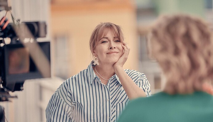 Елена Кравец после скандала с боевым медиком прочла стихотворение