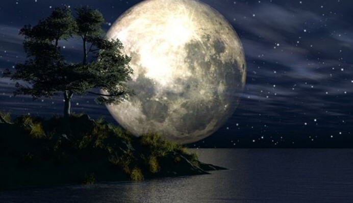 Жизнь уже не будет прежней: кому повезет после полнолуния в июне