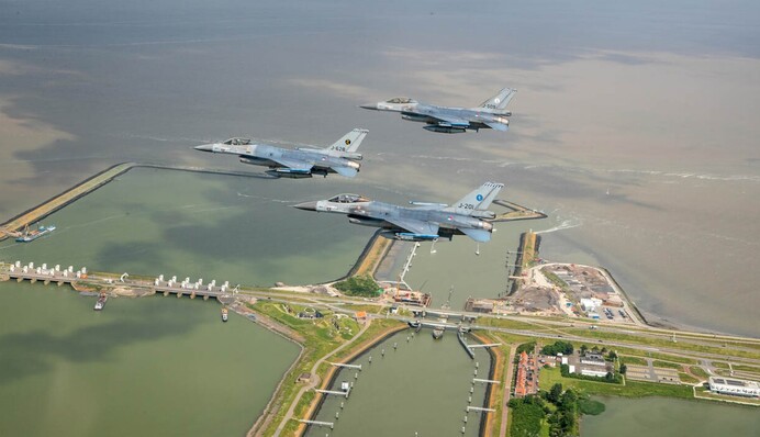 Зняти рожеві окуляри. Що змінить F-16 для України на полі бою