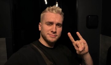 Стендап-комік впав зі сцени на концерті Jerry Heil та alyona alyona