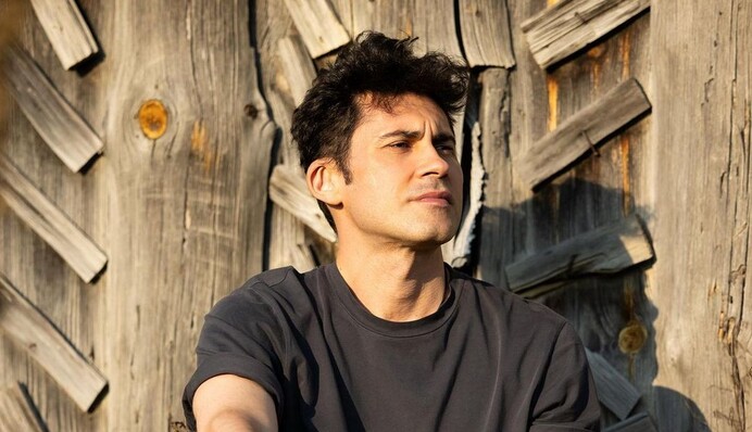 Я скучал: Дан Балан после долгого молчания о войне неожиданно приехал в Украину