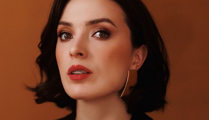 Стендапер Лера Мандзюк прокомментировала скандал вокруг своей 