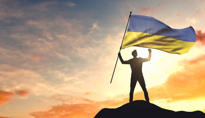 Переговори з РФ і нова війна: астролог розповів, що чекає Україну