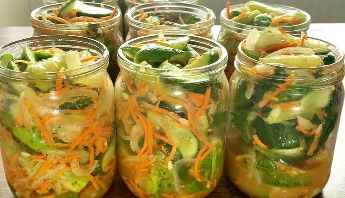 Огурцы по-корейски на зиму: простой рецепт пикантной закуски