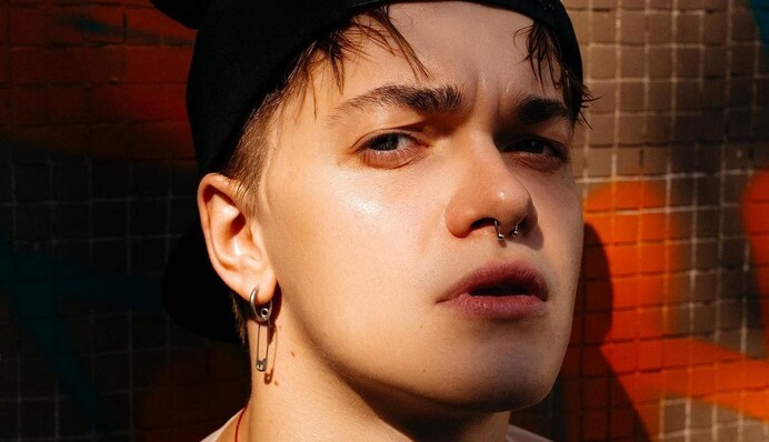 Відео з танцюристом Дорофєєвої, якого ледь не вбили, потрапило в топи