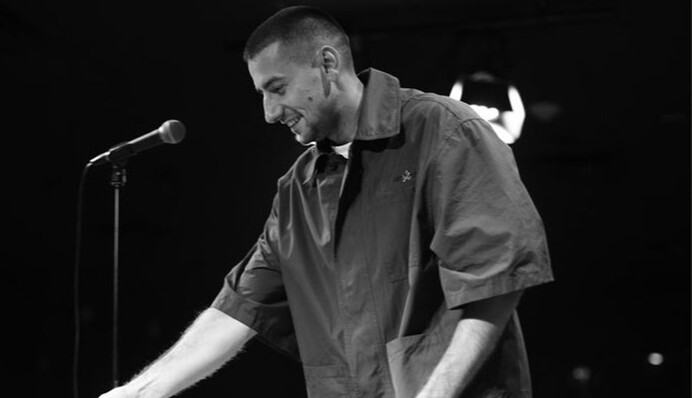 Переможець «Холостячки», який втік з України, пожартував над Путіним з Курськом