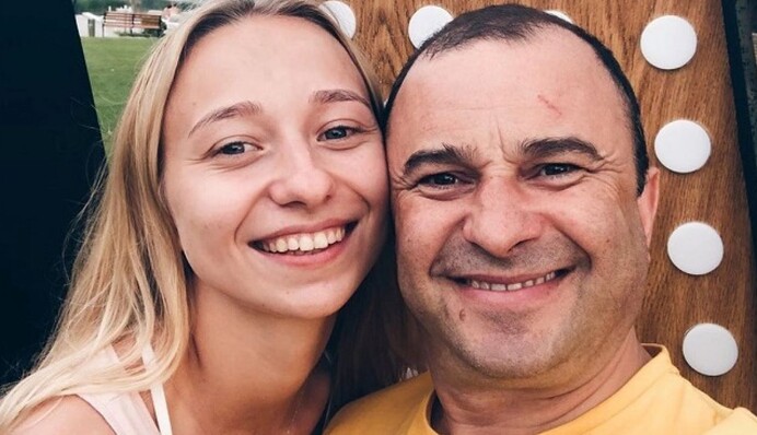 Репяхова похвалилася новою квартирою: 