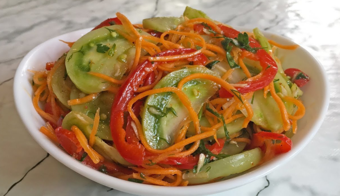 Зеленые помидоры по-корейски – рецепт оригинальной закуски на зиму