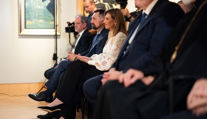 Какую вышиванку выбрала Елена Зеленская для встречи с украинцами в Нью-Йорке