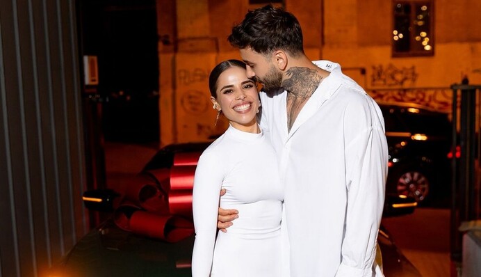 Часы Rolex и новенький BMW: пара украинских блогеров похвасталась дорогими подарками во время войны