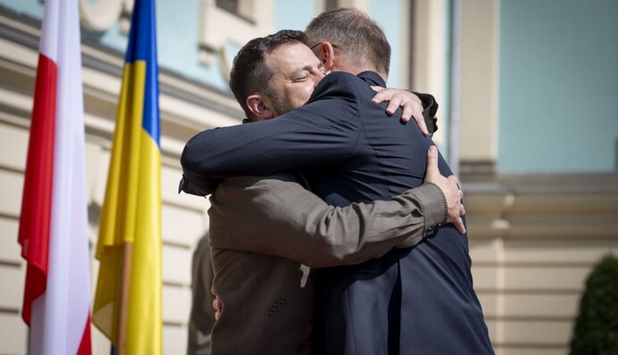 Эксгумация раздора: как Украина должна реагировать на заявления поляков о Волынской трагедии