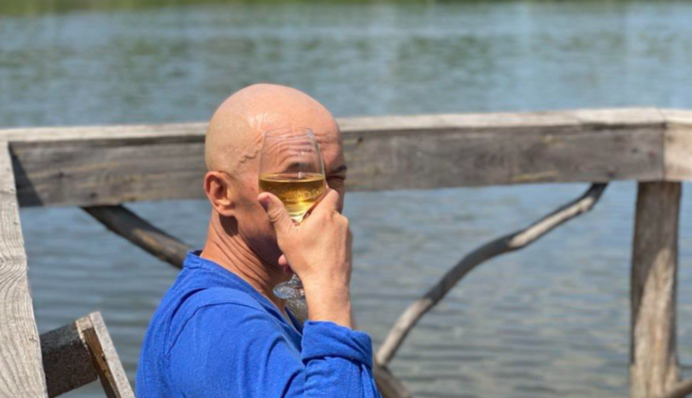 «Кокотюха давно вмер»: блогер Чепинога після зізнання письменника про вареники розкрив «страшну правду»