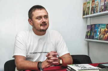 «Я втрое полноценный и аутентичный украинец, чем борщелюбы и вареникофилы»: Кокотюха создал оду салу