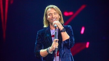 Чотири сотні людей написали у коментарях до поста Олега Винника про концерт — він усім відповідав