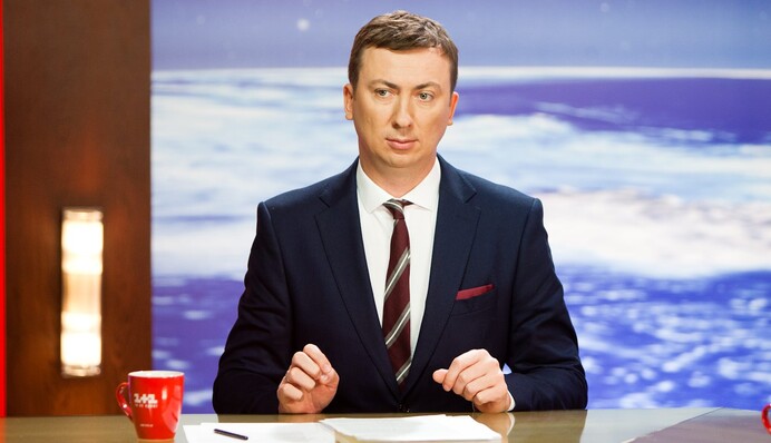 Где сейчас и чем занимается во время войны 