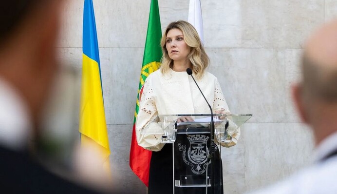 Елена Зеленская для визита в Португалию выбрала особенную вышиванку: в чем ее уникальность