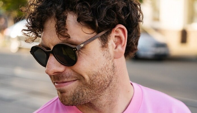 Актер Артур Логай впервые признался, почему расстался с матерью своего первенца