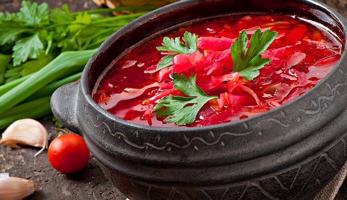 Яким був український борщ 300 років тому: справжній автентичний рецепт