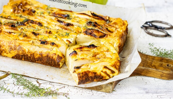 Хіт соцмереж: рецепт пирога з грушами з тіста філо