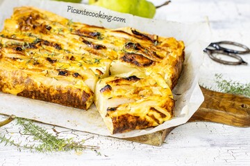 Хіт соцмереж: рецепт пирога з грушами з тіста філо