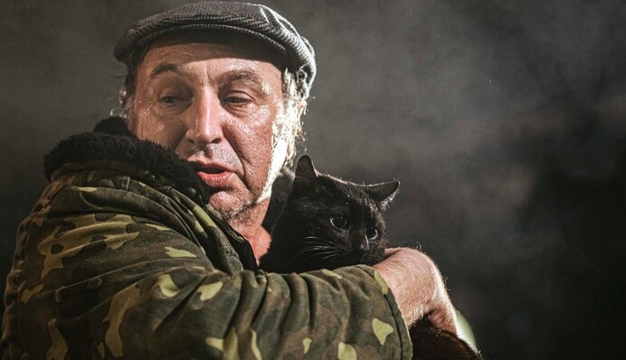 Вырвался из оккупации, снимается в кино: как сейчас живет ведущий 