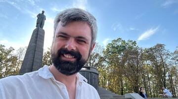 Мудрий український народ любить польський народ, що б там їх ІНП не витворяв. Інтерв’ю з Антоном Дробовичем