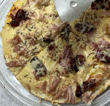 Швидкопіца з лаваша - чудова ідея для сніданку або перекусу