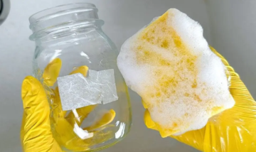 Як видалити клей від паперових етикеток: 8 порад для всіх типів поверхонь