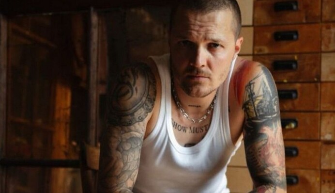 Женя Галич резко ответил на возмущение из-за отмены тура O.Torvald