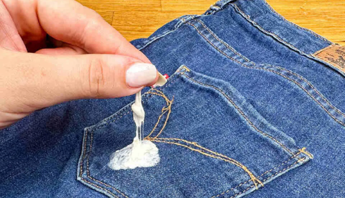 Как отстирать жевательную резинку с одежды, не повредив ее: проверенные лайфхаки