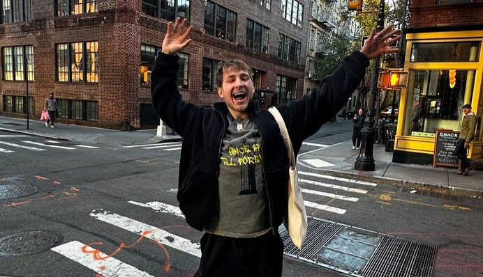 Терен поділився враженнями від поїздки до Нью-Йорка, де зустрівся з зіркою серіалу 