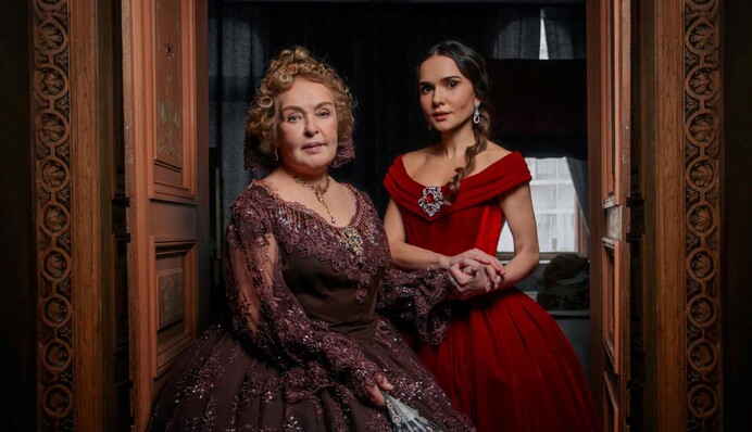 Ада Роговцева после долгой паузы вернулась к съемкам - фото актрисы в роли герцогини