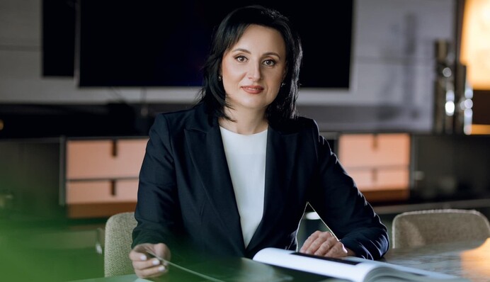 Мы обеспечиваем один из самых лучших в мире электронных коленных суставов. Интервью с главой Минсоца