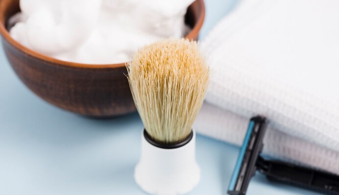 Три удивительных лайфхака с пеной для бритья – вы об этом точно не знали