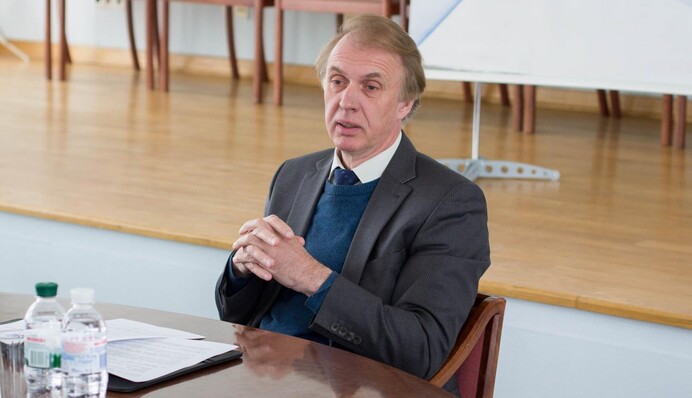 Є один-єдиний варіант гарантій безпеки для України. Інтерв’ю з Володимиром Огризком