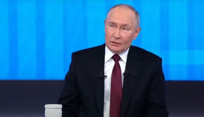 Країна під керівництвом довбо***а