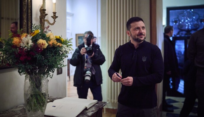 Прецедент с долб**бом. Что Зеленскому дала брань в адрес Путина — плюсы и минусы